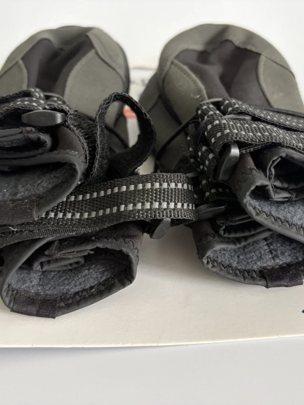 NWT Top Paw Dog Boots Large Black Reflective Water Resistant Outdoor Paw Protect